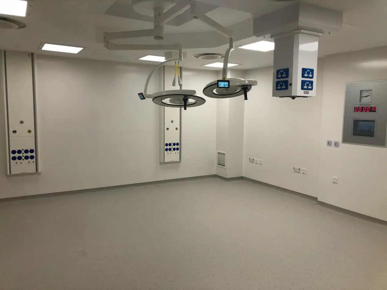 MPI maternity theatre